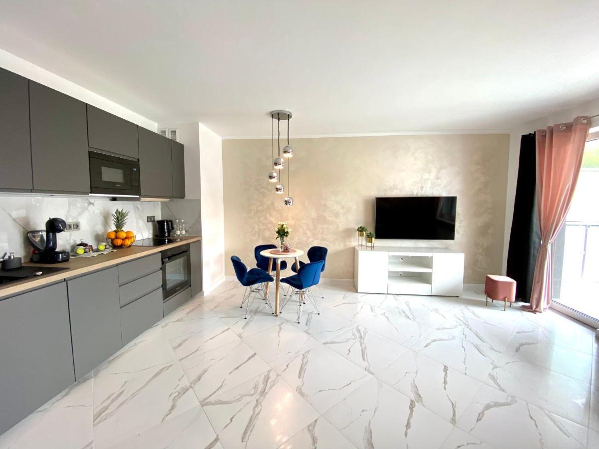 Sunrise Apart Jelenia Gora Ngoại thất bức ảnh