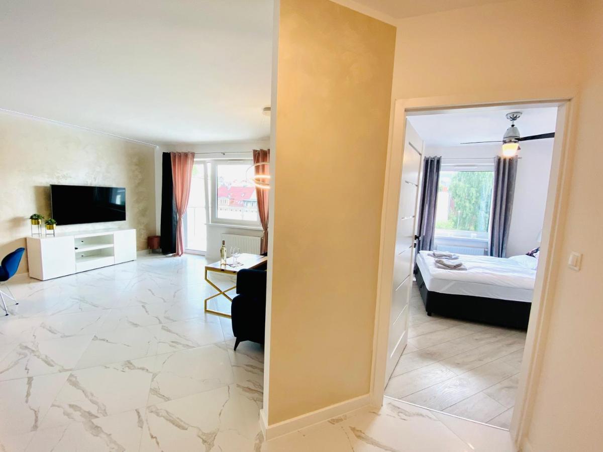 Sunrise Apart Jelenia Gora Ngoại thất bức ảnh